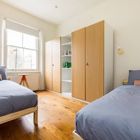 Stunning Notting Hill Apt, Beautiful Street London