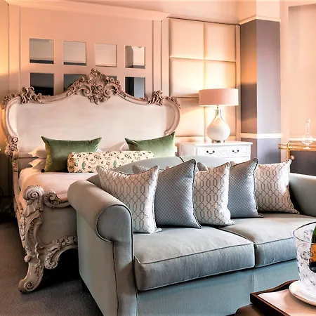 11 Cadogan Gardens And The By Iconic Luxury Hotel London