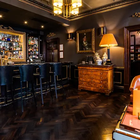 11 Cadogan Gardens And The By Iconic Luxury 5* London