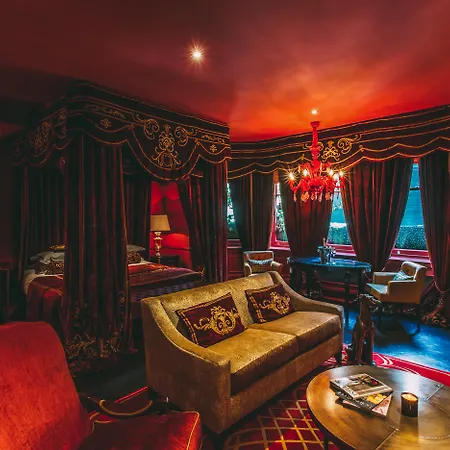 Hotel 11 Cadogan Gardens And The By Iconic Luxury