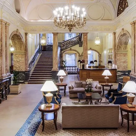 The Landmark 5*