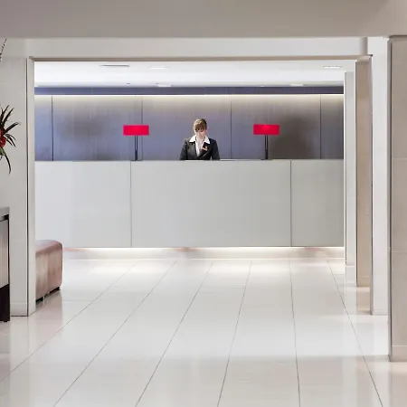 Crowne Plaza Heathrow, An Ihg Hotell 4*