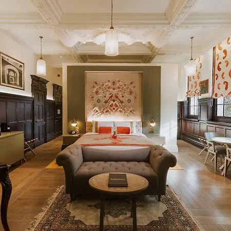 The Lalit Hotel 5*