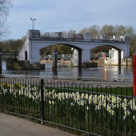The Lensbury