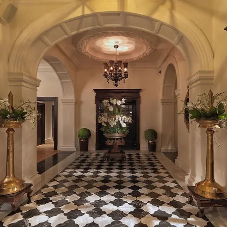 The Lalit 5* London