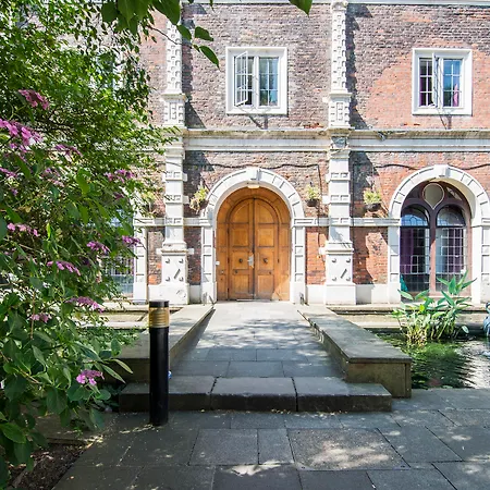 Safestay Kensington Holland Park (adults Only) Auberge de jeunesse *