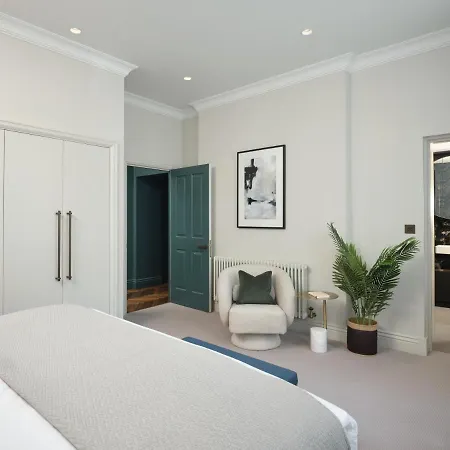 Mayfair - Peterson House London