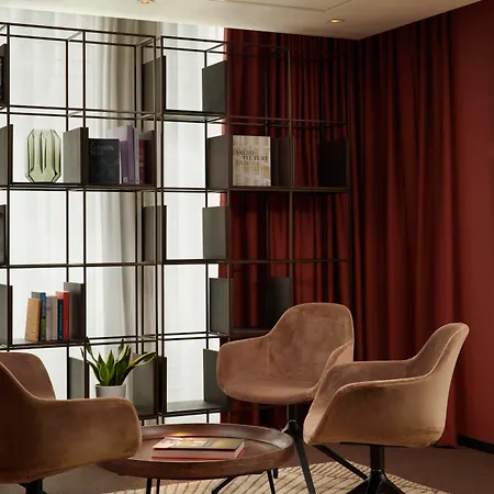 Pan Pacific 5*