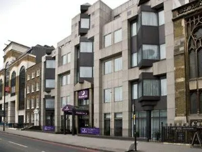 Premier Hotel