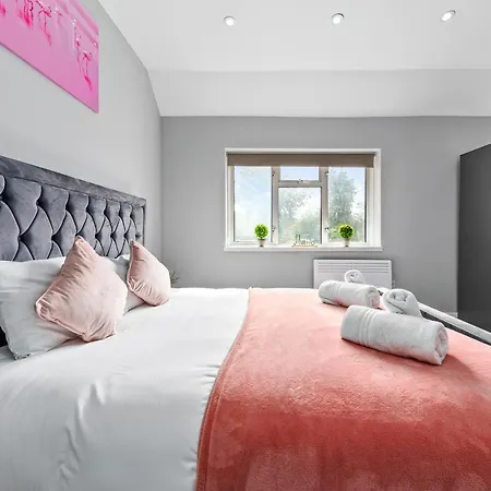 Guest house Heathrow Stays - Tw13 Feltham