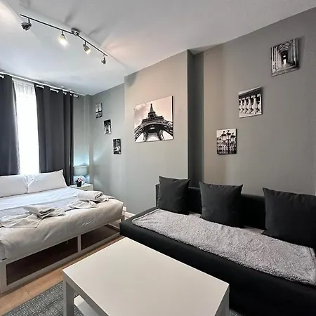 Apartment Edgware Road, Studio *