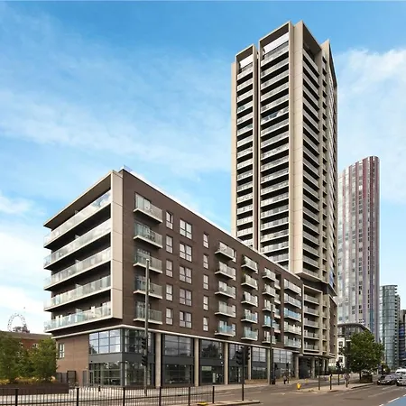 Two Double Bedroom Duplex Flat Apartament