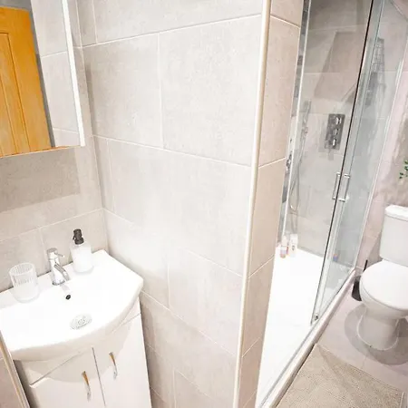 Hammersmith Apollo 1 Bedroom Apartman London