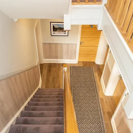 Apartment Teddington Lodge Teddington