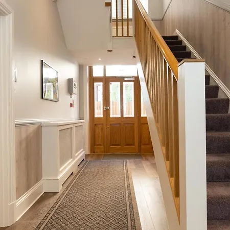 Apartment Teddington Lodge Teddington