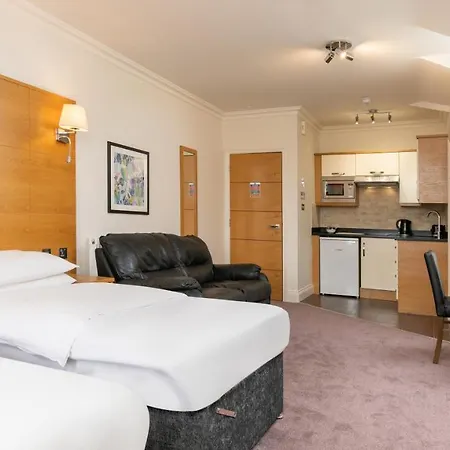 Teddington Lodge Apartment *