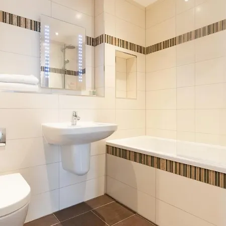Teddington Lodge Apartment *