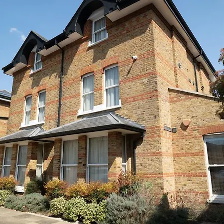 Teddington Lodge Apartment Teddington