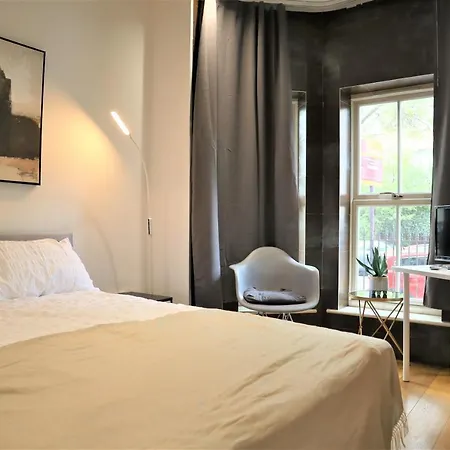 Privatunterkunft Camden 2 *