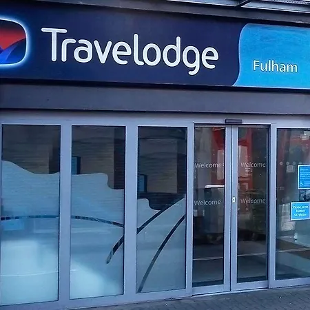 Travelodge Fulham Hotel 3*