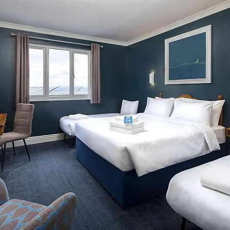 Travelodge London South Szálloda