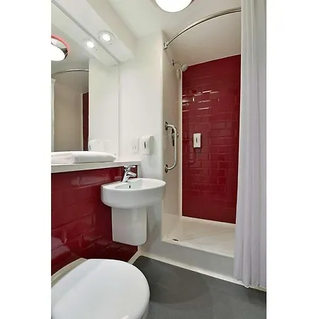 Travelodge Bank Hotel London