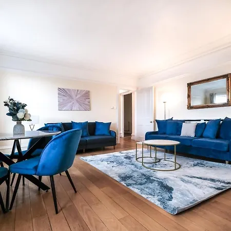 Apartment Harrods Knightsbridge Flat In Central Kb89 London