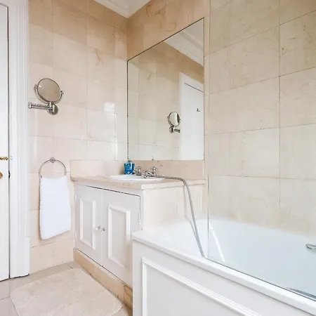Apartment Harrods Knightsbridge Flat In Central Kb89