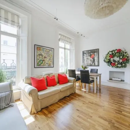 Hobart Home, Spacious 2-bed Flat In Pimlico Appartement
