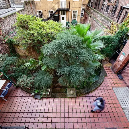 Great Private With Shared Bathroom -sleeps 2 -westminster Quick Links Hostel *