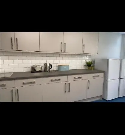 Great Private With Shared Bathroom -sleeps 2 -westminster Quick Links