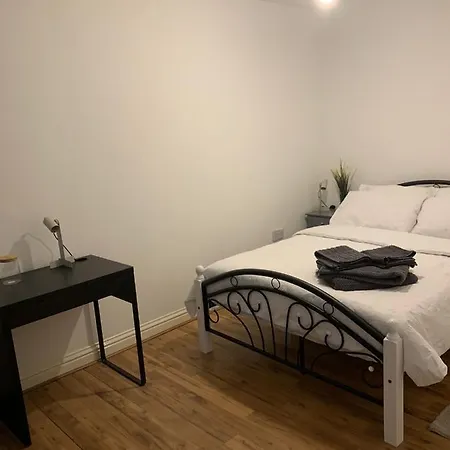 Bed & Breakfast Alpha House