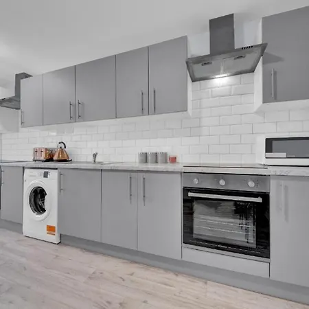 West Drayton Stays - Ub7 Bellclose Guest house