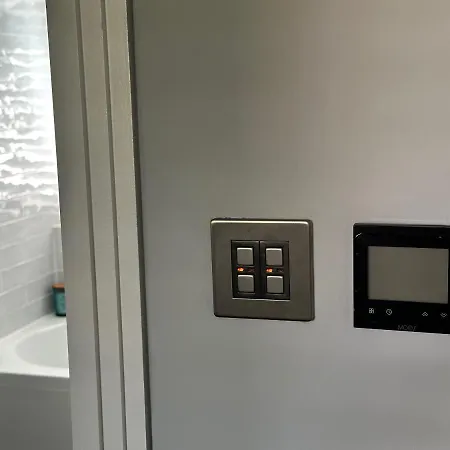 A Luxury 2 Bedroom Barnet