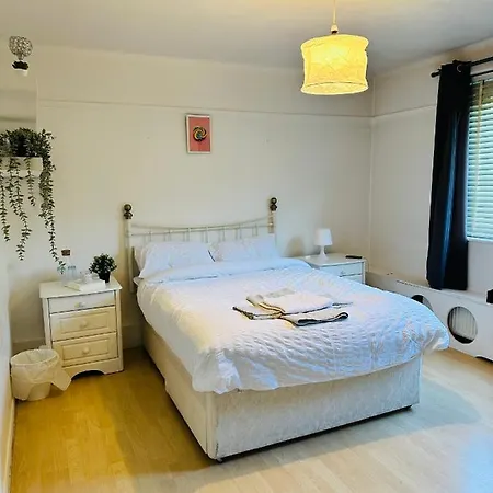 Cozy * London