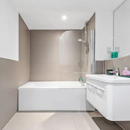 Fabulous Canterbury Gem 1 Bedroom Flat In London Cb45 Apartment *
