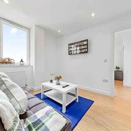 Fabulous Canterbury Gem 1 Bedroom Flat In London Cb45