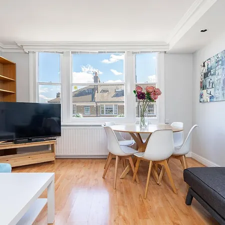 Apartment Joivy Bright Apt In West Hampstead