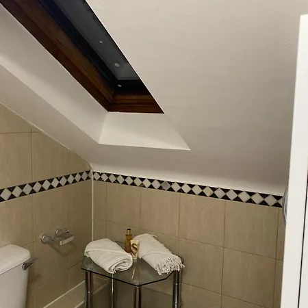 Appartement Flat Hatch End