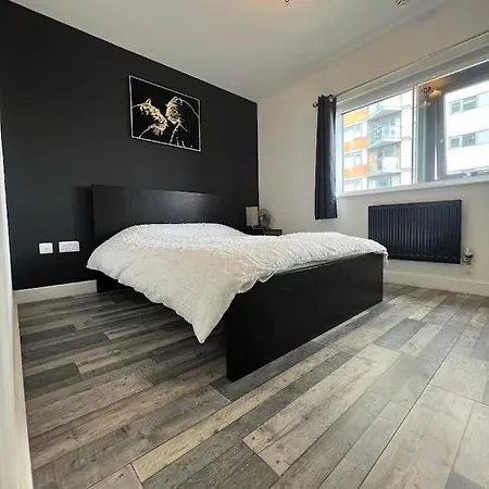 The Blackwall Tower Apartment London
