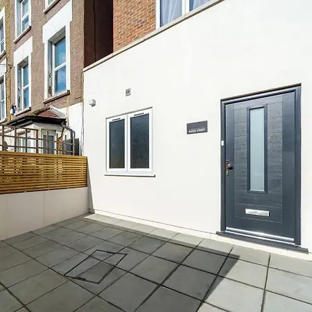 Apartment Cosy Tooting Retreat: 2-bed Gem *