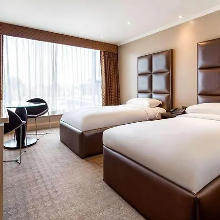 Radisson Blu Edwardian Heathrow And Conferen *