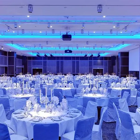 Grange Tower Bridge * ロンドン