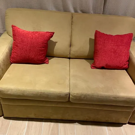 - Entire Lower Ground Floor - Only 7 Mins Walk Kings Cross St Pancras Station لندن