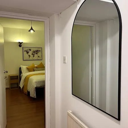 Grey Eagle Shoreditch Guest house