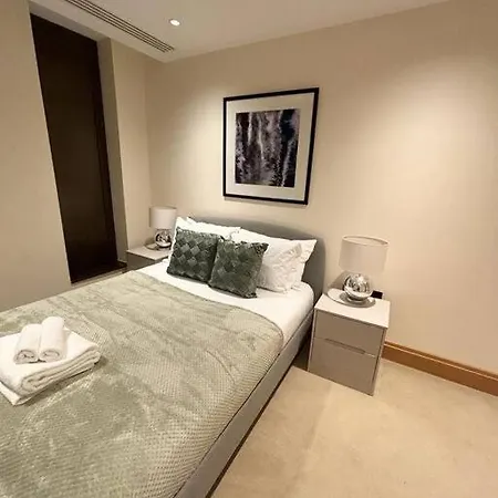 Apartment Luxury 2br Apt At C House Near Buckingham Palace