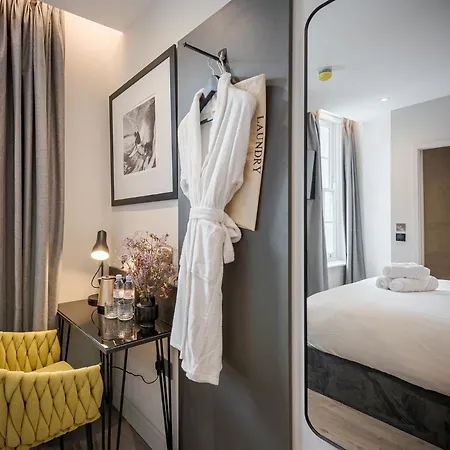 St Pancras Hotel 4*
