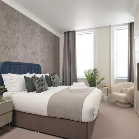 Deluxe Mayfair Luxury Apartment