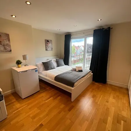 Stunning House 15 Min From Wembley Arena
