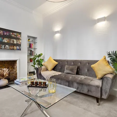Harrods 2 Bed Lux Flat W/patio Apartment London